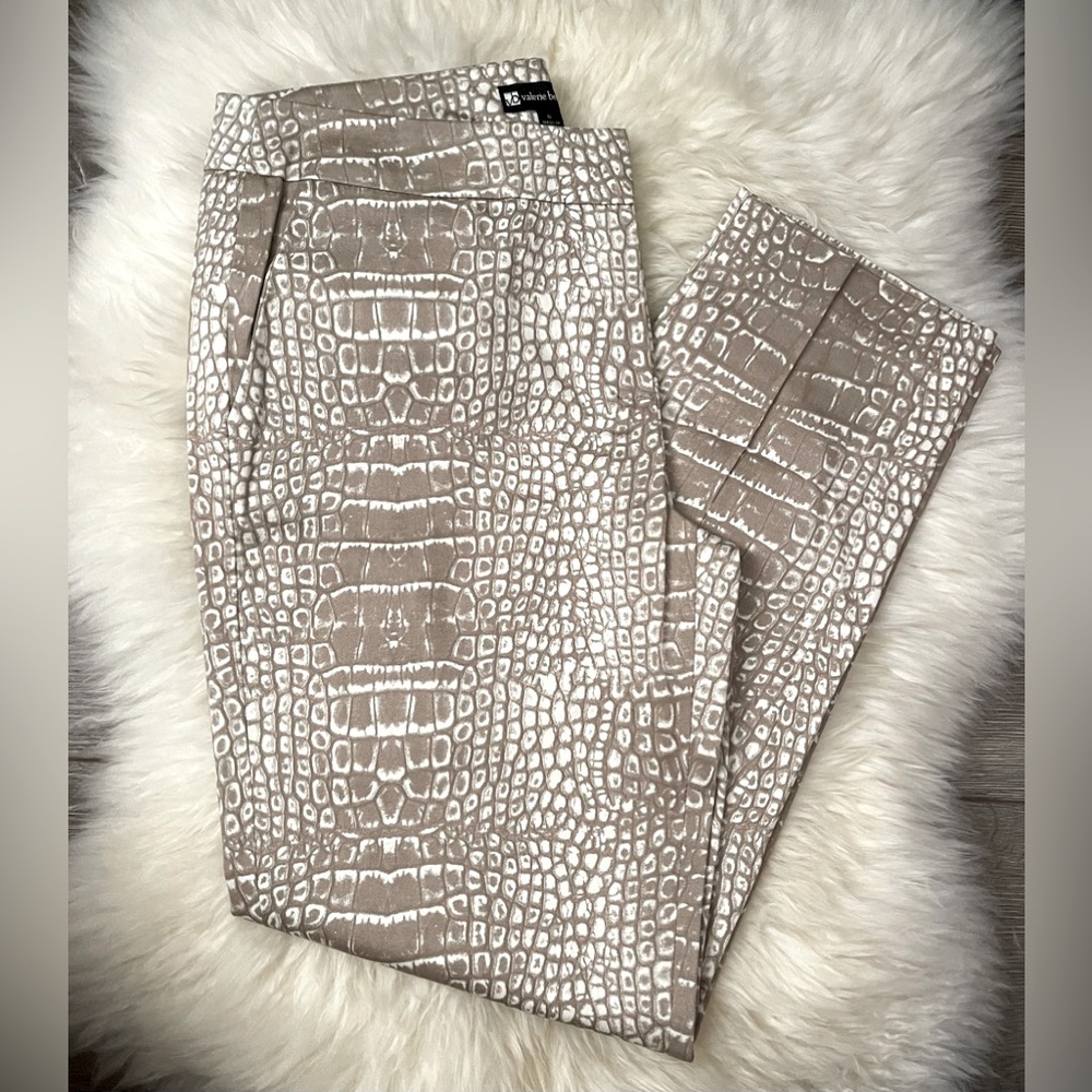 Animal Print Ankle Pants